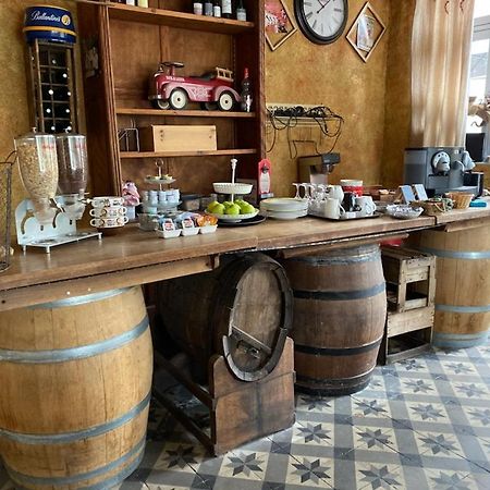 L'Escapade Hotel Carentan Ngoại thất bức ảnh